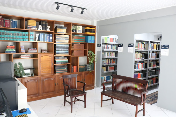 Biblioteca da FABERJ